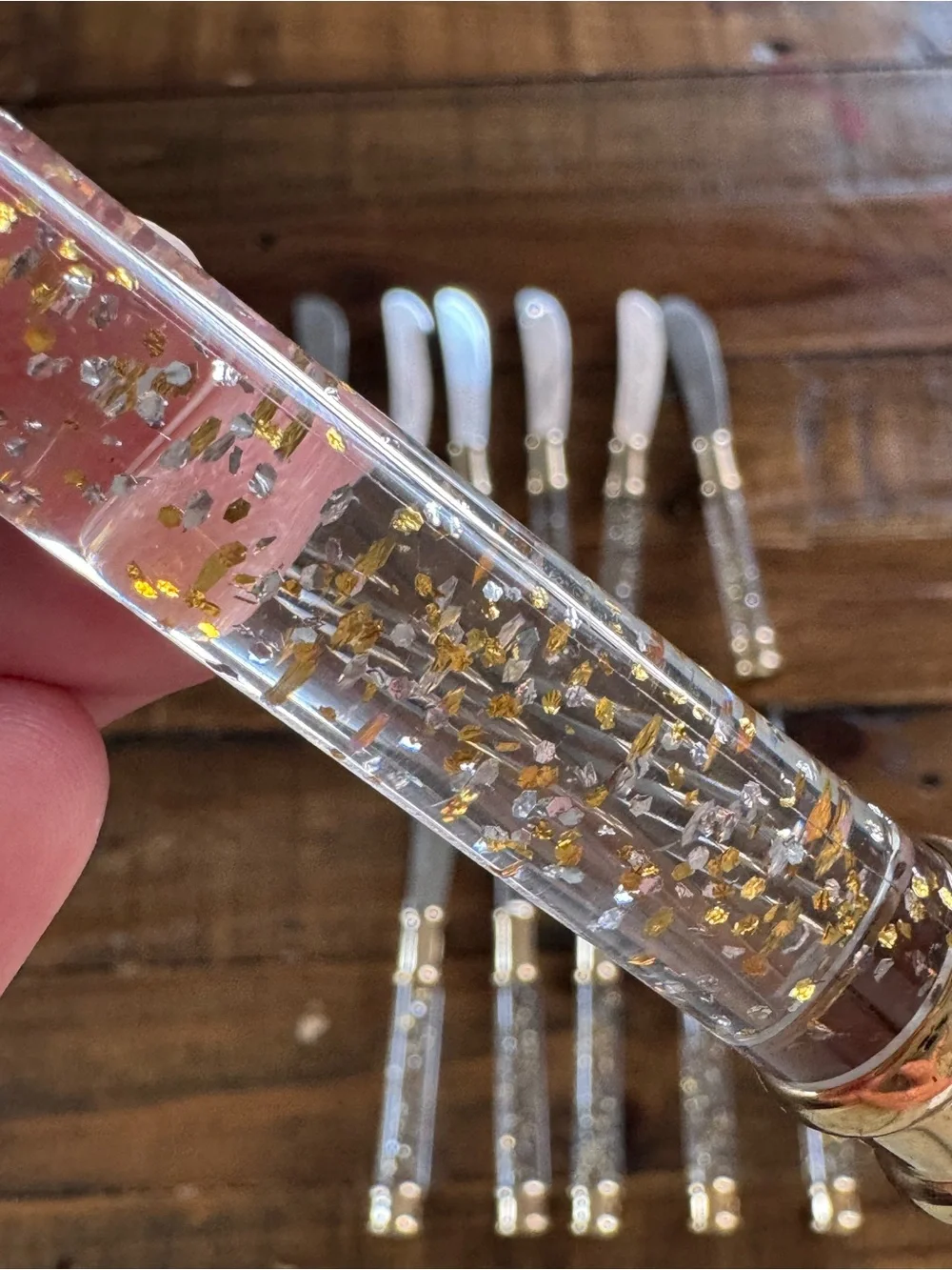 12 Cambridge Silversmiths Gold Glitter Lucite Acrylic Handle Cheese Spreaders